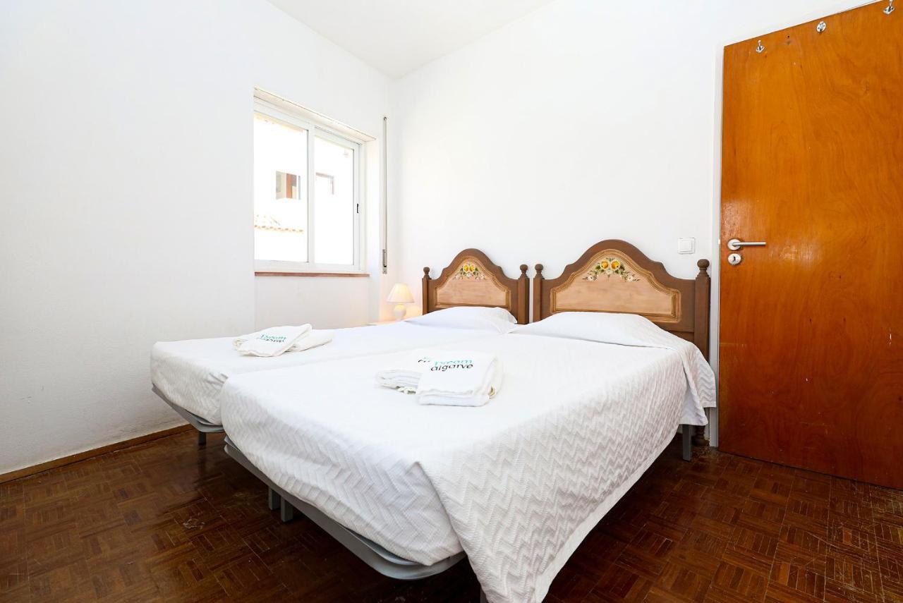 B63 - Corner Street Historic Center Apartment In Lagos Zewnętrze zdjęcie